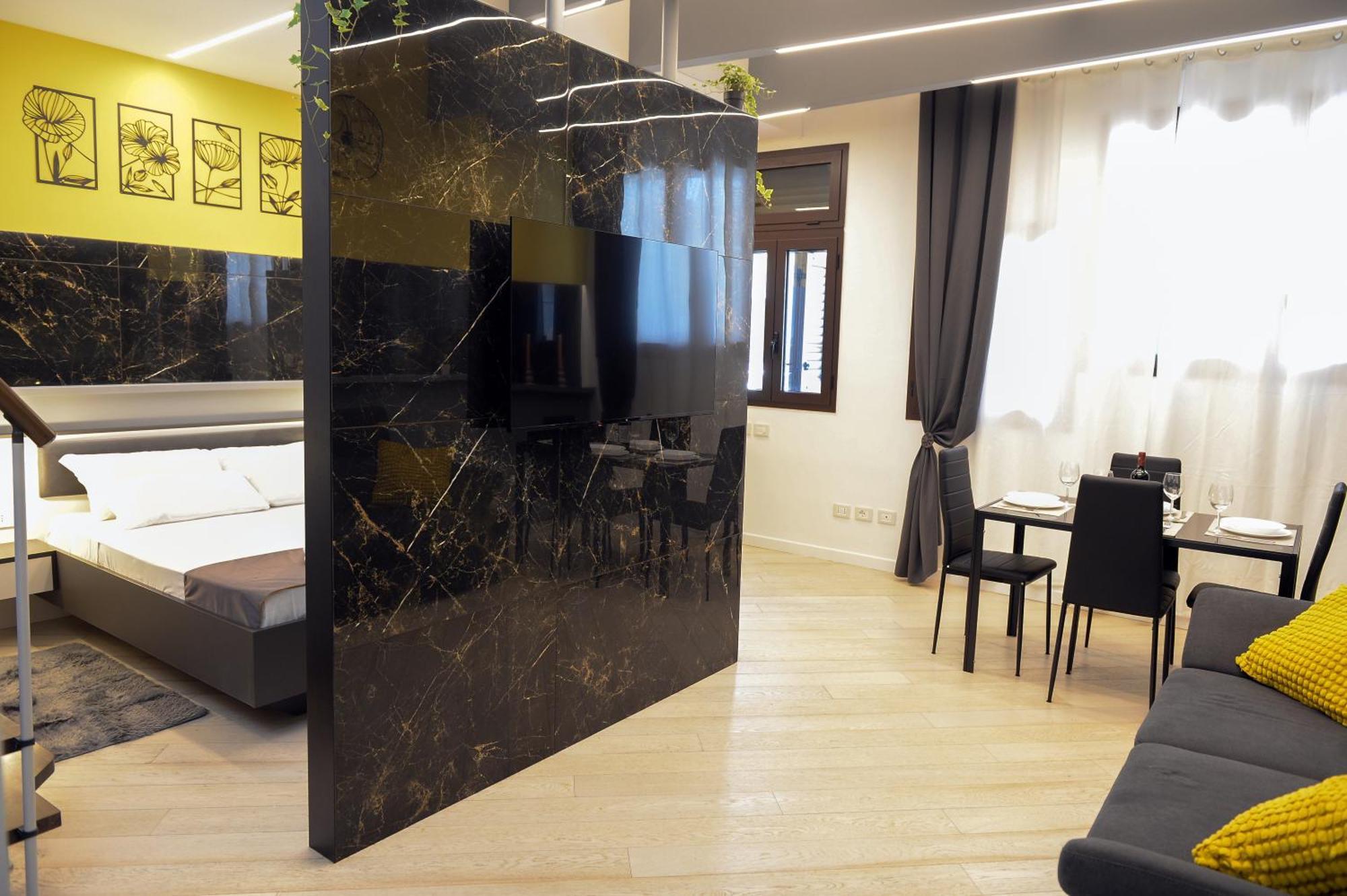 Trastevere Golden Luxury Loft Apartment *